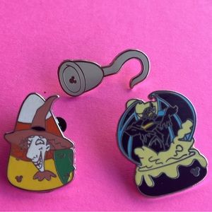 Disney Trading Pin Bundle | Hidden Mickey